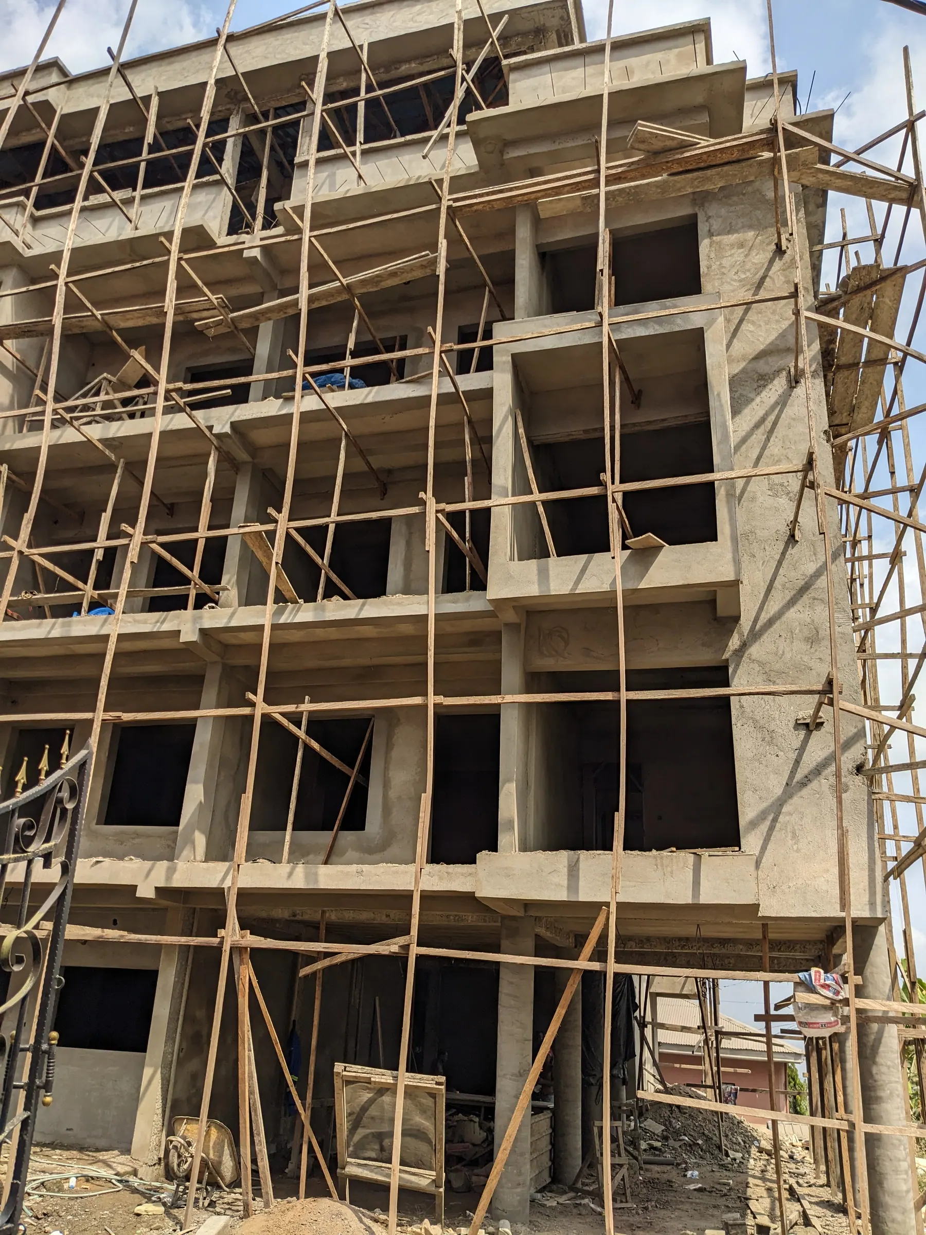 Ayuk Darlington G+5 Apartment gallery 5